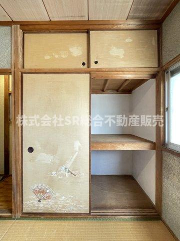 立花町中古戸建の収納|収納豊富なのも嬉しいポイントです♪