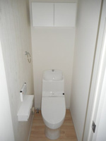 落ち着いたトイレです