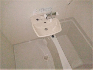 日々の疲れを癒すお風呂付です