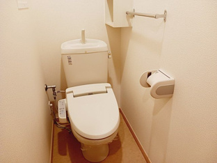 落ち着いたトイレです