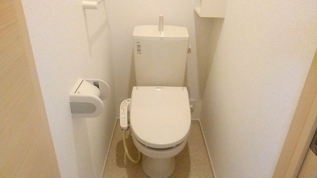 シンプルで使いやすいトイレです