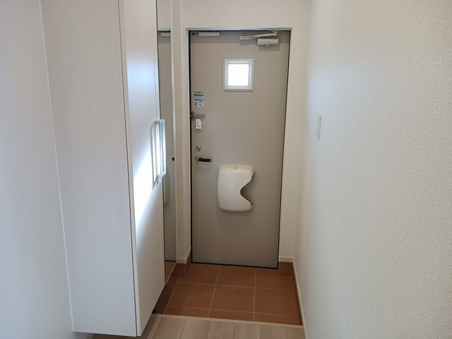 シンプルで使いやすい玄関です