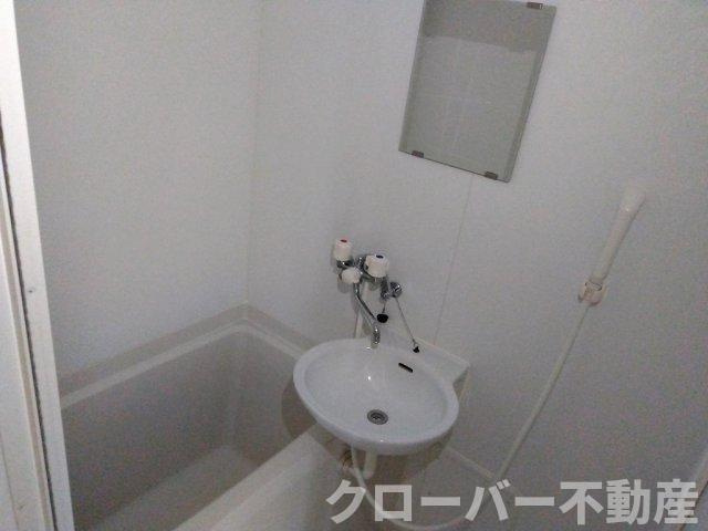 レオパレスデュ　エヴァンジイルの浴室