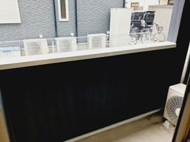 外からの目が気にならないバルコニーで洗濯物が干せます