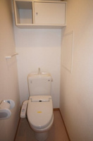 コンパクトで使いやすいトイレです