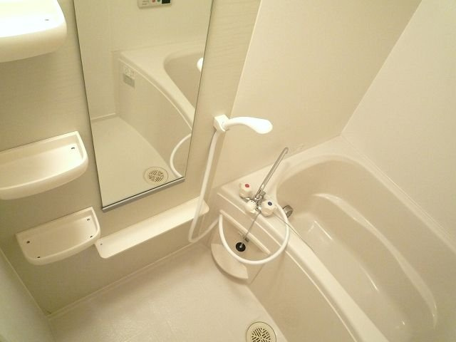 お風呂で日々の疲れを落としましょう