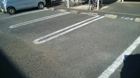 駐車場に車を止められます