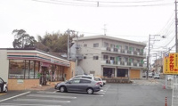 セブンイレブン三浦赤羽根店まで284m