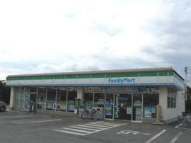 ファミリーマート北本石戸一丁店まで300m