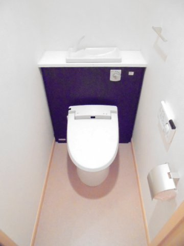 シンプルで使いやすいトイレです