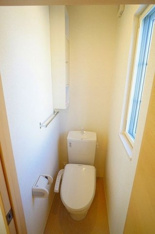 シンプルで使いやすいトイレです