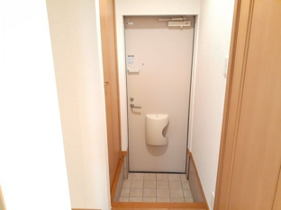明るい玄関です