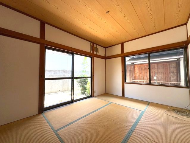 加太2丁目一戸建の和室