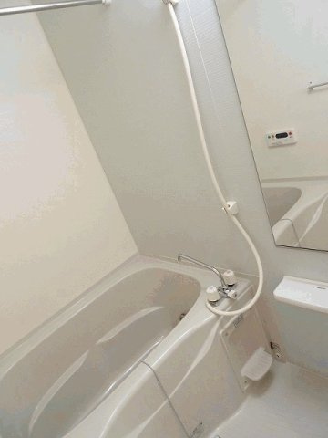 落ち着いた空間のお風呂です