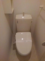 シンプルで使いやすいトイレです
