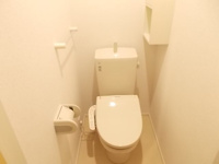 シンプルで使いやすいトイレです