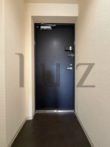 ビーカーサ天王町の玄関