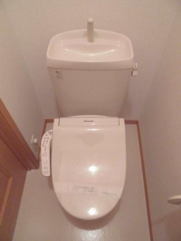 落ち着いたトイレです