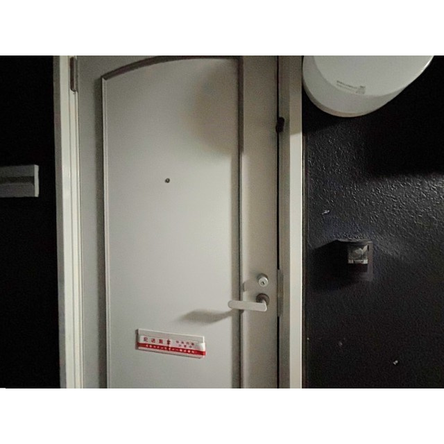 毎日通る玄関はこちらです