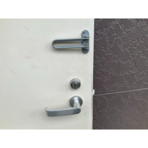 シンプルで使いやすい玄関です