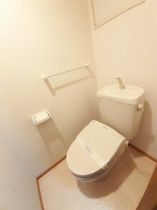 シンプルで使いやすいトイレです