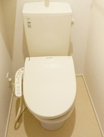 落ち着いたトイレです