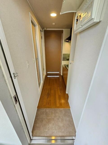 【玄関】 | エルウィング立川二番館(エルウィングタチカワニバンカン)