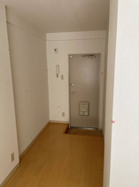 シンプルで使いやすい玄関です