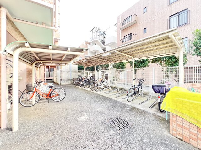 ロイヤルマンション四街道のその他共用部分|駐輪場