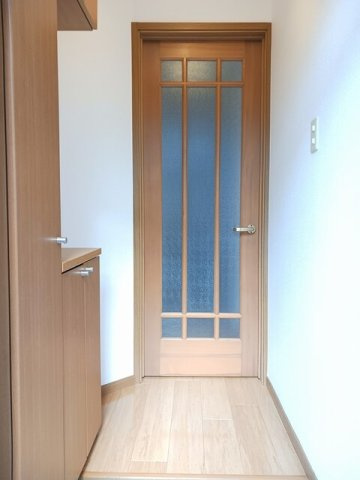落ち着いた玄関です