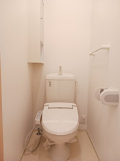 落ち着いたトイレです