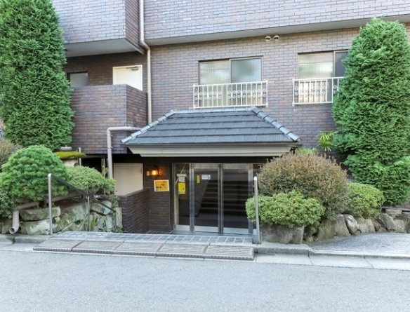 【エントランス】 | ヴェルデ山王