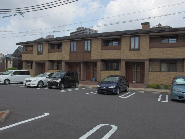イリスＢの外観