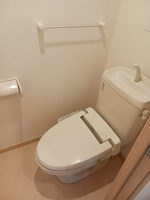 清潔感のあるトイレです