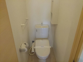 シンプルで使いやすいトイレです