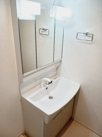 コンパクトで使いやすい洗面所