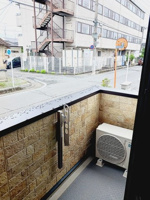 陽当たり良好なバルコニーです