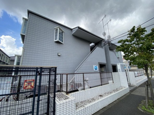 落ち着いた雰囲気の外観です