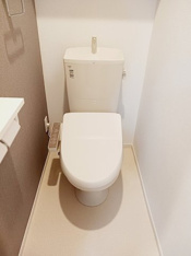 シンプルで使いやすいトイレです