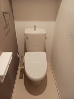 清潔感のあるトイレです