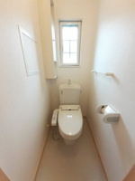 ゆったりとした空間のトイレです