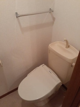 ゆったりとした空間のトイレです