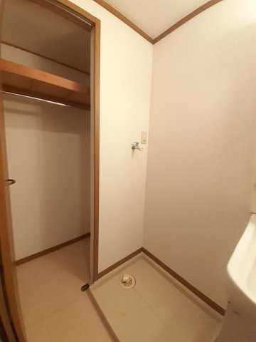 内装は落ち着いています