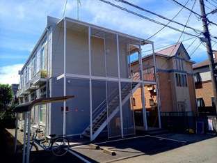 落ち着いた雰囲気の外観です