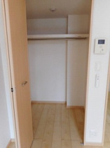 こまごまとしたものを収納できそうですね