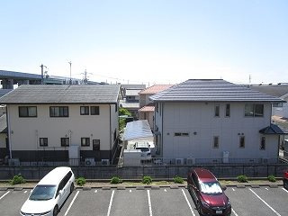 エスペランサⅡ の駐車場
