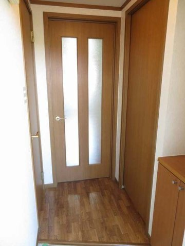 明るい玄関です