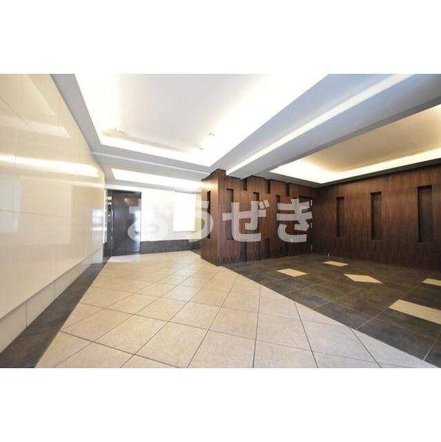 ヴェルト横濱石川町のロビー