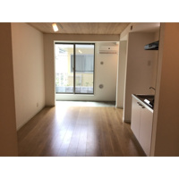 ゆったり過ごせる居間です