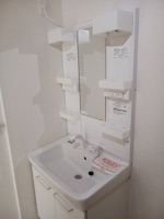 コンパクトで使いやすい洗面所